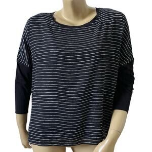 CHICOS Womens Size 0 (US Small) Black White Striped 3/4 Sleeve Lined Shirt Top